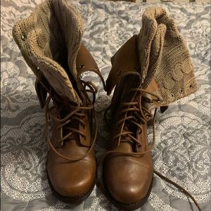 Bull Boxer Size 10 New never worn boots